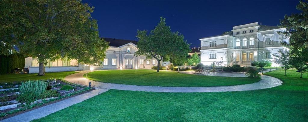 Exclusive Entry: Cozy Guestroom Baden Exterior foto