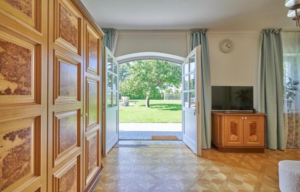 Exclusive Entry: Cozy Guestroom Baden Exterior foto